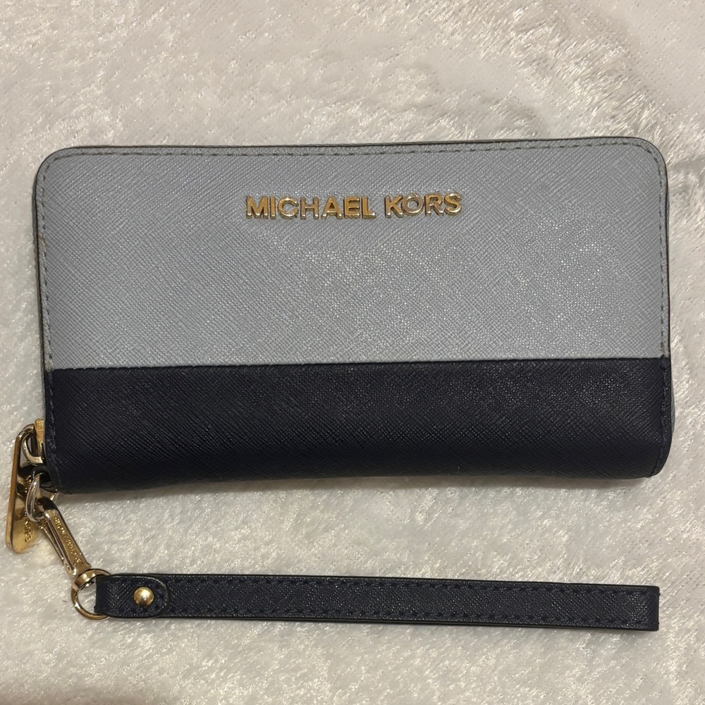 🩵 Michael Kors Jet Set Saffiano Wallet Wristlet 🩵